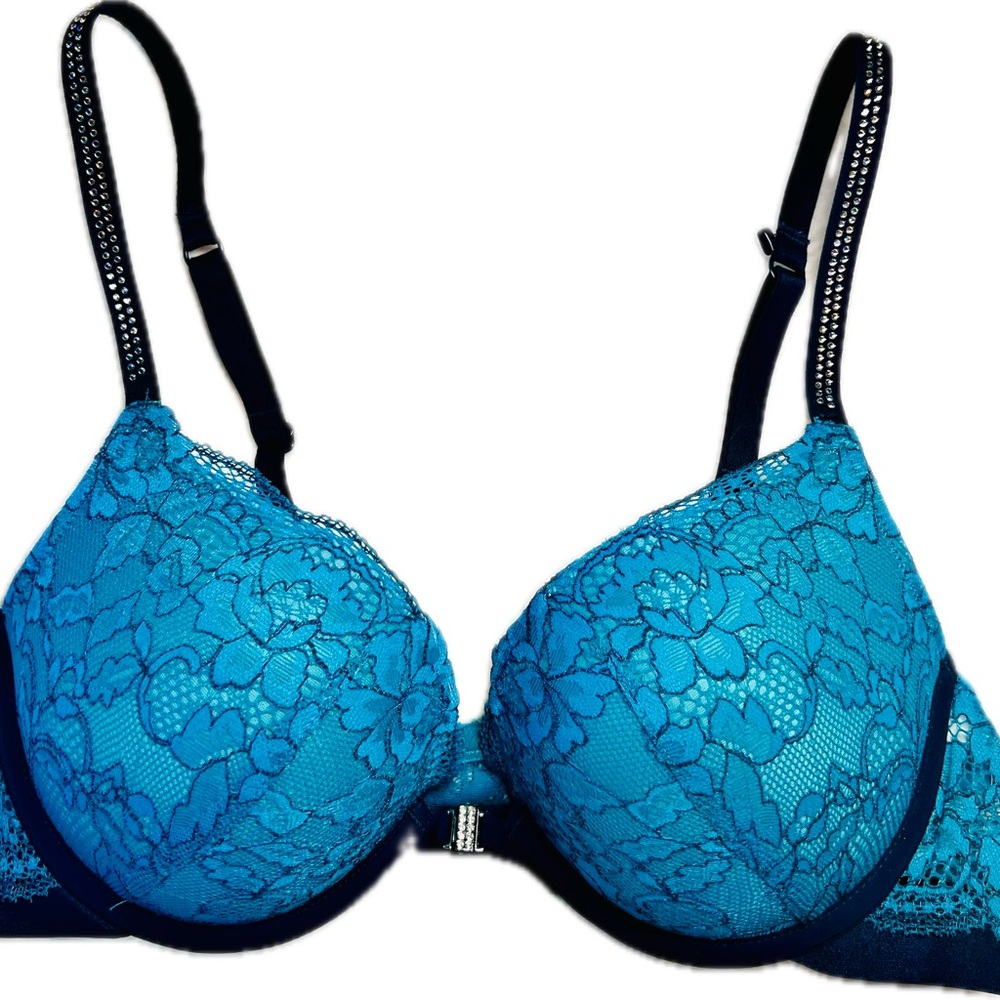 La SENZA Beyond Sexy in Blue Lace, Padded w/Dark Blue Trim Front Closure Sz 34B
